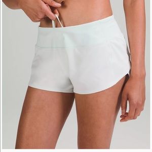 White speed up lulu lemon shorts